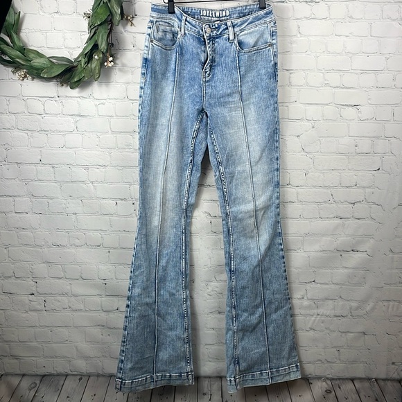 IDYLLWIND Drexel Rebel Mid Rise Bootcut Jeans size 8 Long - Picture 2 of 7